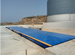 河南（鶴壁市）泰源倉儲(chǔ)物流100噸地磅